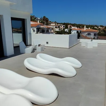 Willa White Flamingo